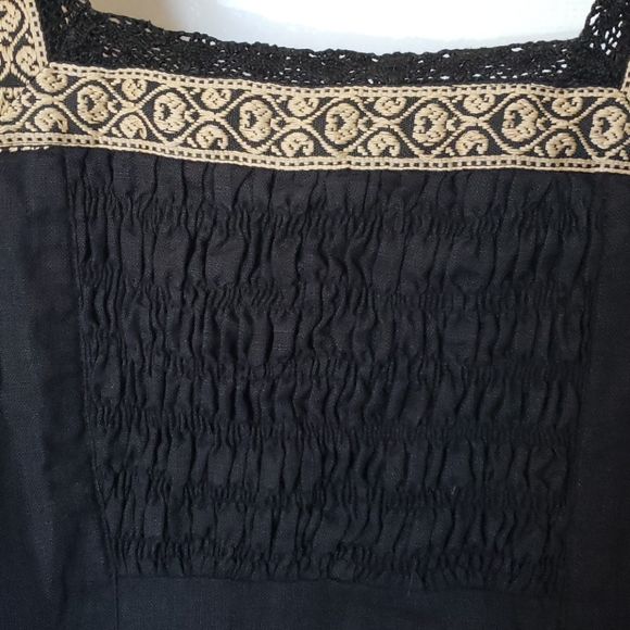 Tristan and Iseut/ 100%Linen Black Dress - Picture 4 of 7